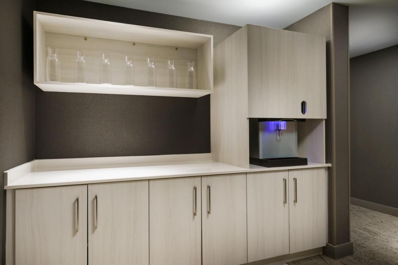 Ac Hotel By Marriott Portland Beaverton Buitenkant foto